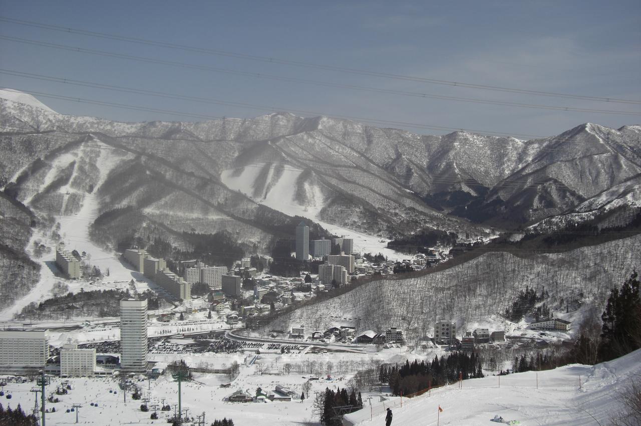 Naeba Mikuniso Hotel Kusatsu  Zewnętrze zdjęcie